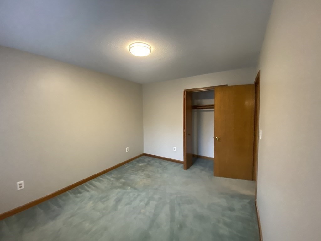 1430 Russell Road, Unit 27 Westfield, MA 01085 - Photo 13 of 25 Gallery Image 13