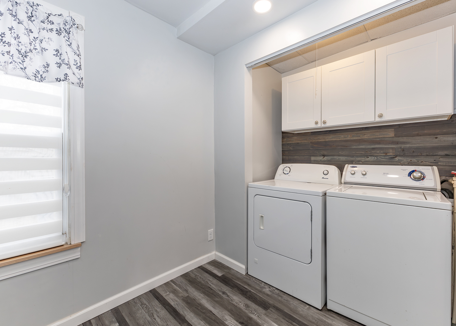 227 East 2nd Street Mineral, IL 61344 - Photo 17 of 28 a utility room with dryer and washer