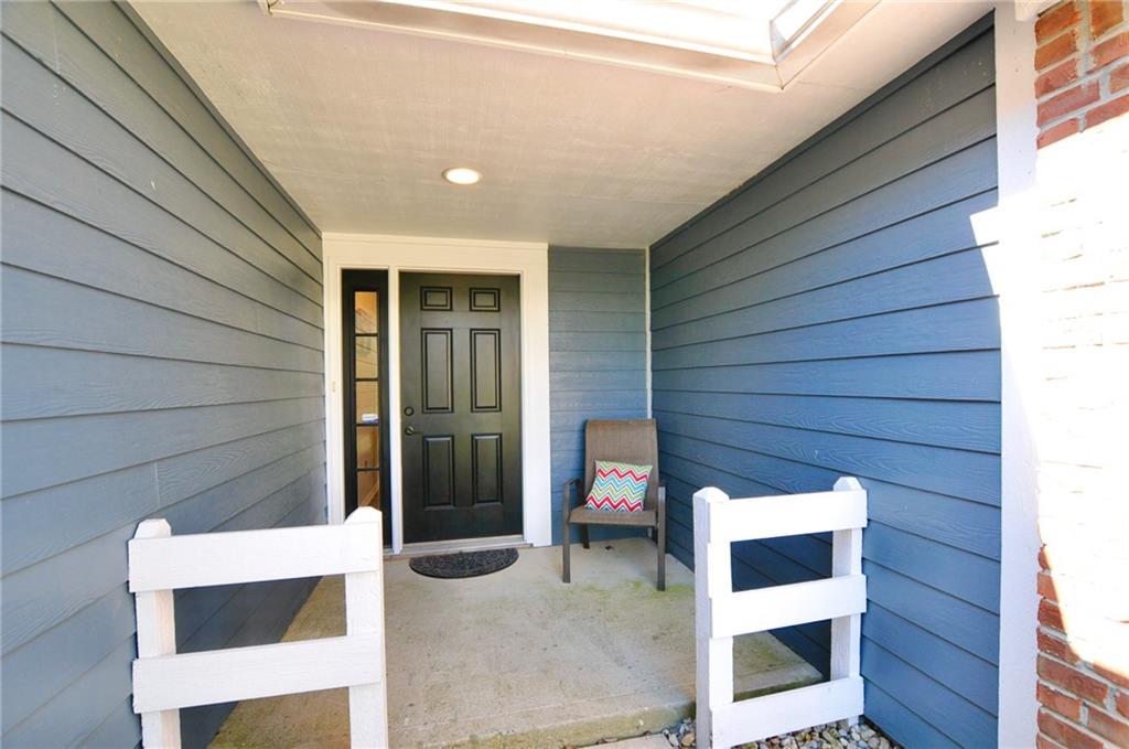 7706 Camfield Way Indianapolis, IN 46236 - Photo 2 of 31