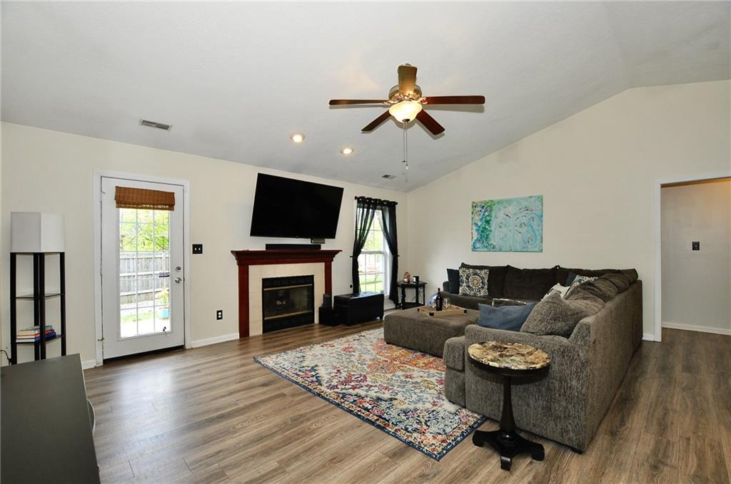 7706 Camfield Way Indianapolis, IN 46236 - Photo 7 of 31