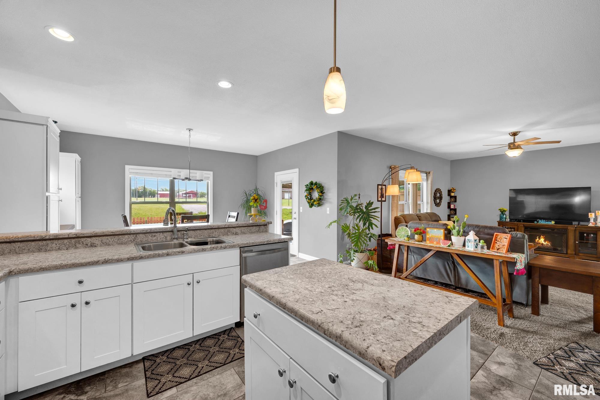 900 Crestview Drive Metamora, IL 61548 - Photo 12 of 46