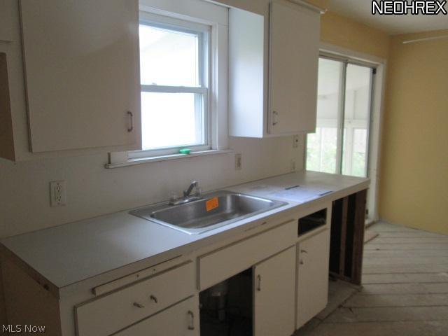 1101 East Miner Road Mayfield Heights, OH 44124 - Photo 5 of 12