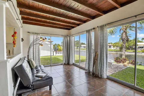 $288,900 | 4305 Northwest 49th Drive, Tamarac, FL 33319