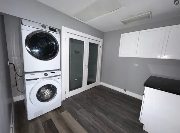$2,950 | 595 Aberdeen Street, Hoffman Estates, IL 60169