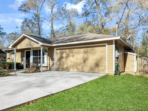 $1,700 | 10825 Royal Magnolia Drive, Conroe, TX 77303