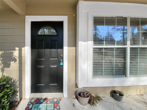 $1,700 | 10825 Royal Magnolia Drive, Conroe, TX 77303
