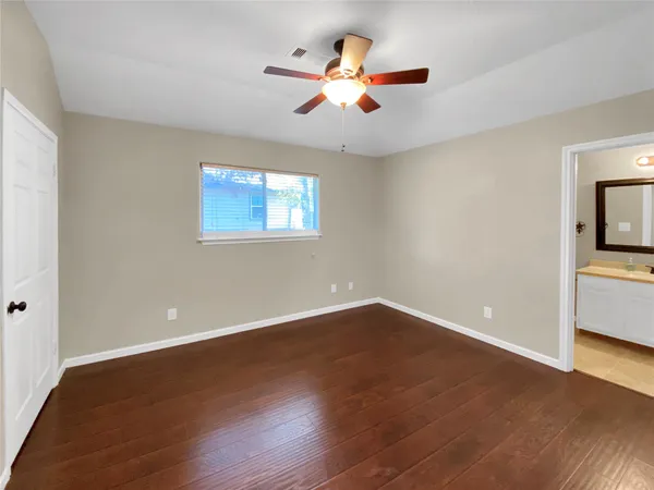 $1,700 | 10825 Royal Magnolia Drive, Conroe, TX 77303