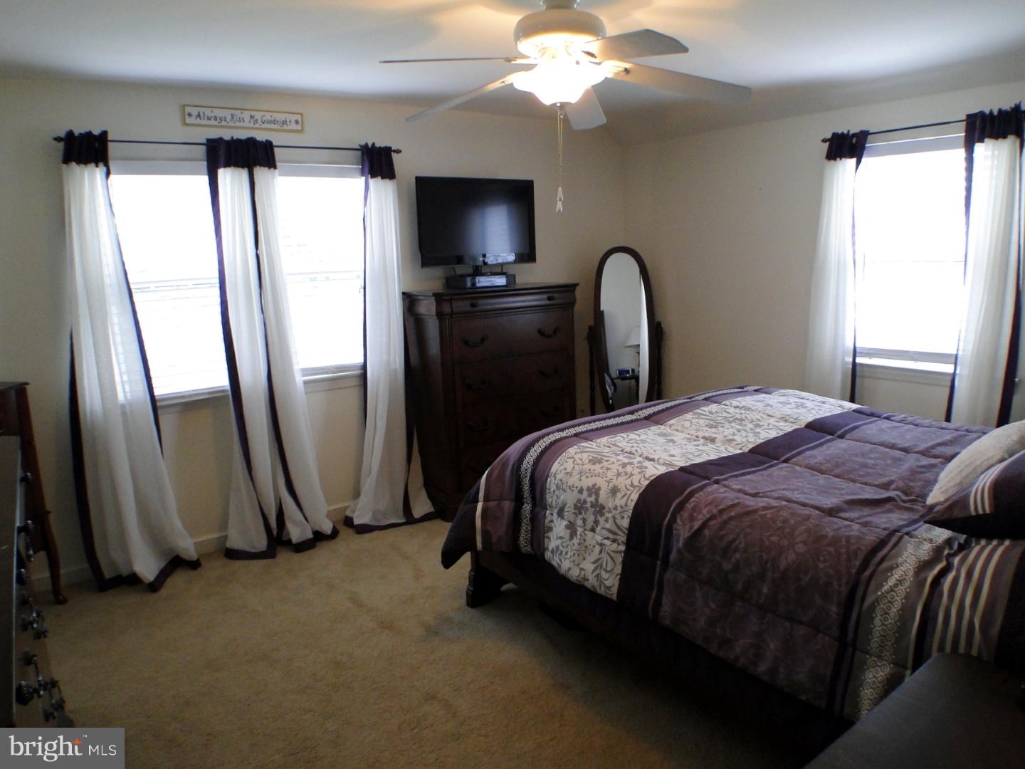 201 Welsh Drive Springfield, PA 19064 - Photo 14 of 21 Bedroom - Main