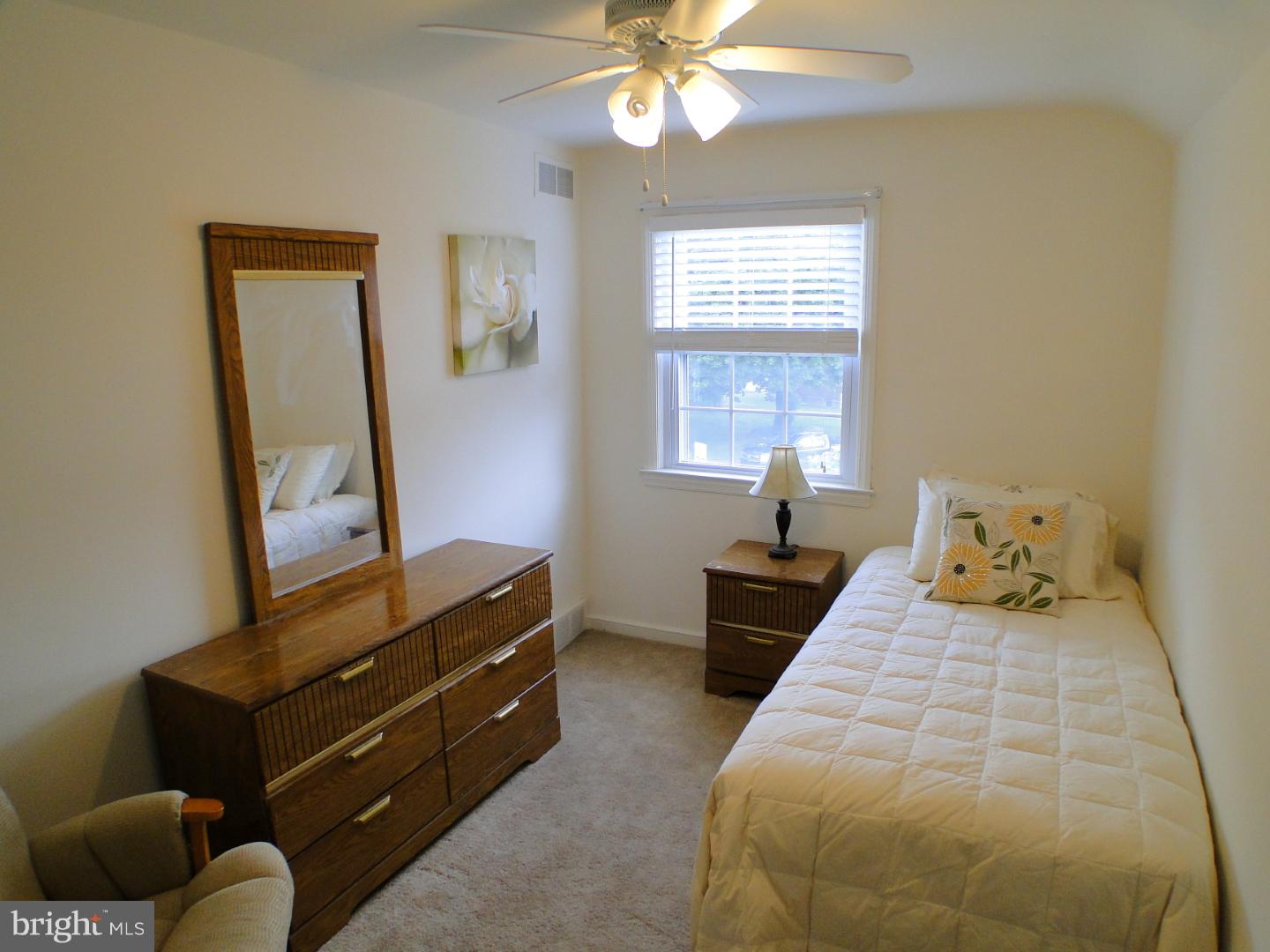 201 Welsh Drive Springfield, PA 19064 - Photo 17 of 21 Bedroom 3