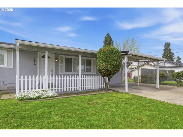 $395,000 | 186 40th Street, Springfield, OR 97478
