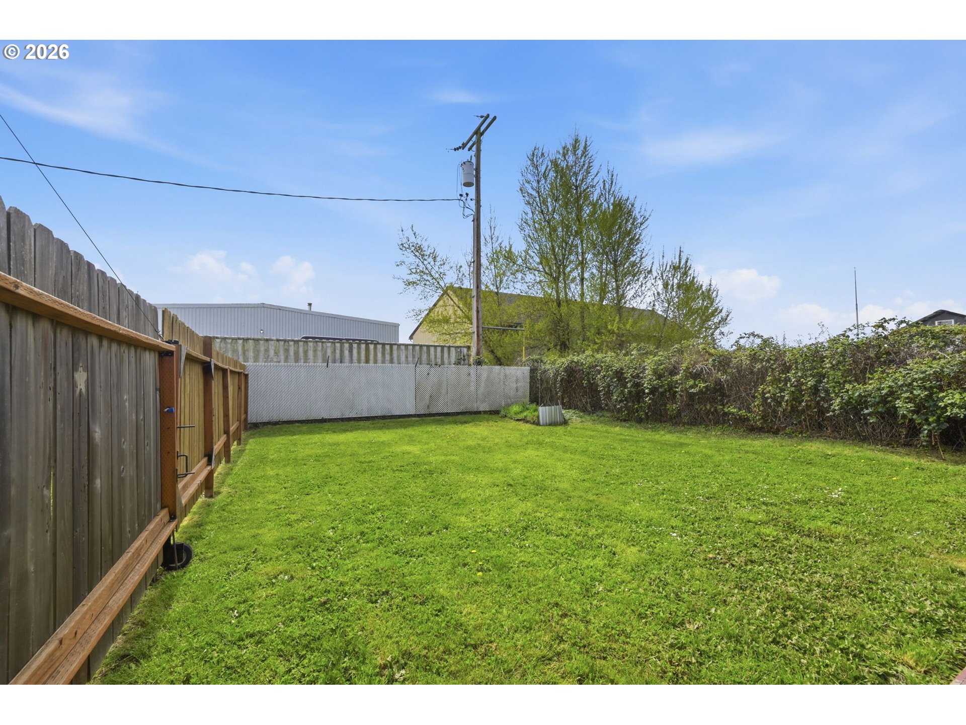 186 40th Street Springfield, OR 97478 - Photo 31 of 40