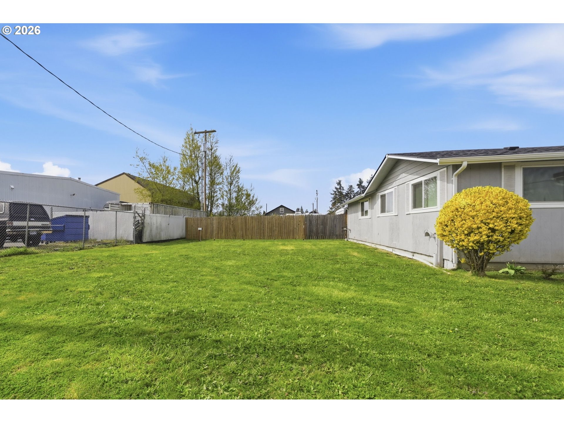 186 40th Street Springfield, OR 97478 - Photo 39 of 40 Yard