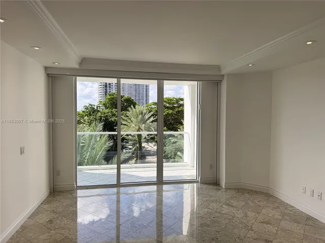 an empty room with an entryway