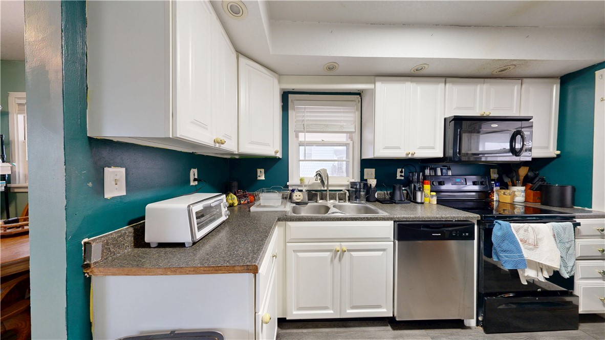 27 2nd South Shores Avenue Decatur, IL 62521 - Photo 6 of 18 Gallery Image 6