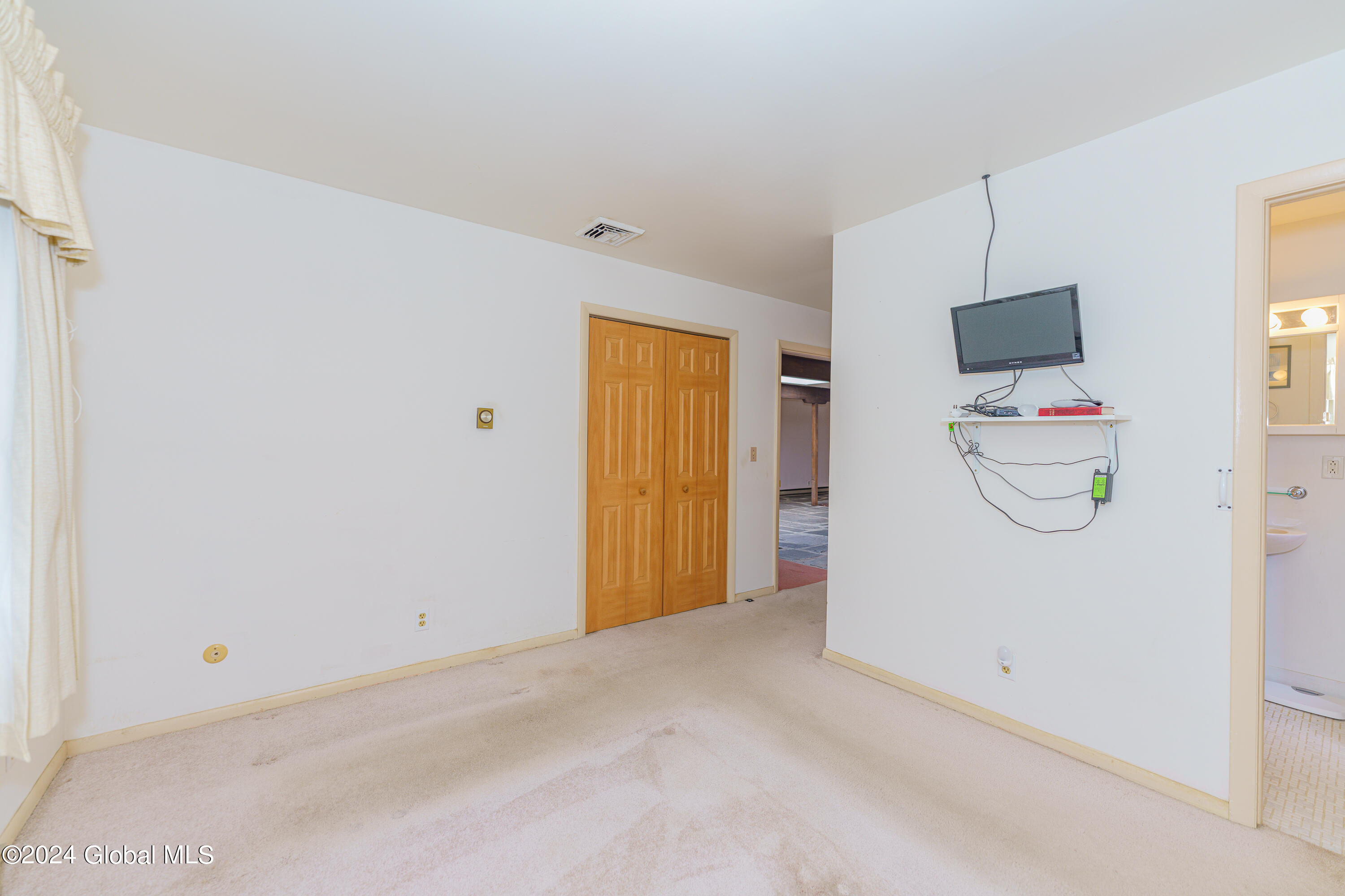 106 Flood Road Westerlo, NY 12193 - Photo 19 of 55 7 Master 2