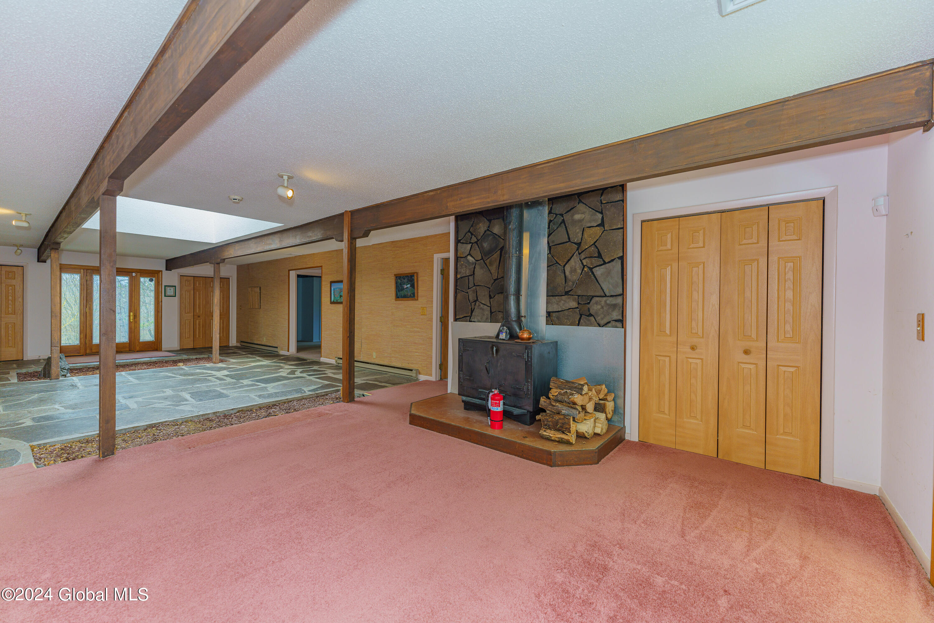 106 Flood Road Westerlo, NY 12193 - Photo 10 of 55 2 Livingroom 2