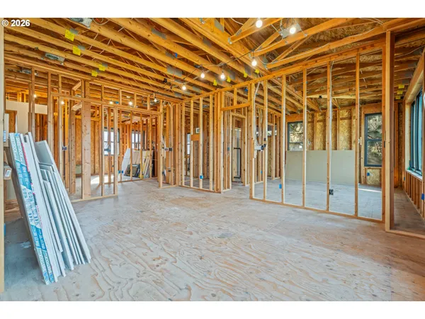$699,000 | 106 Cherry Hill Drive, Mosier, OR 97040