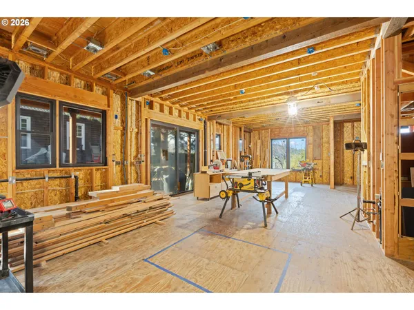 $699,000 | 106 Cherry Hill Drive, Mosier, OR 97040