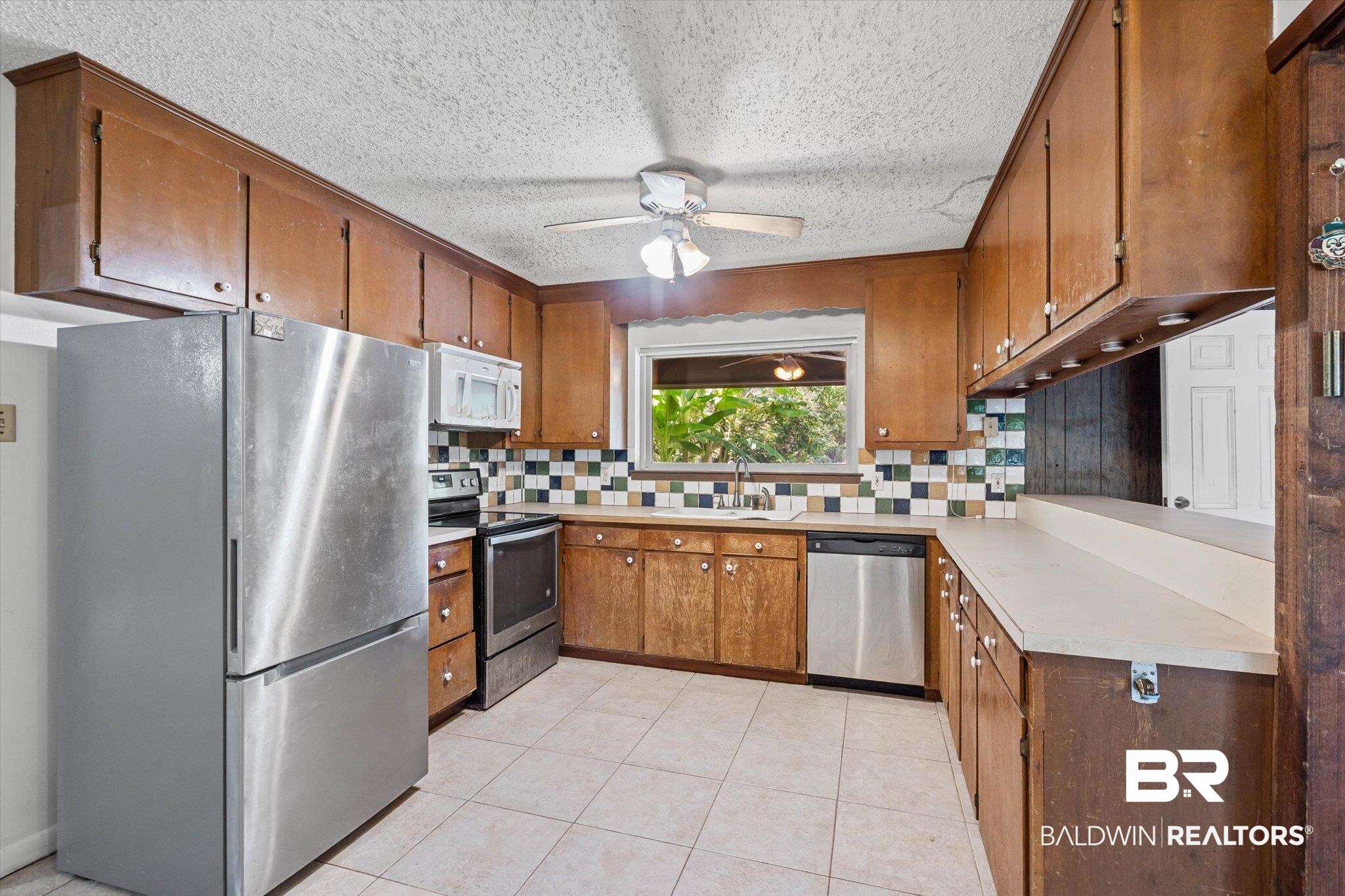 11800 Champion Road Fairhope, AL 36532 - Photo 6 of 40 Kitchen