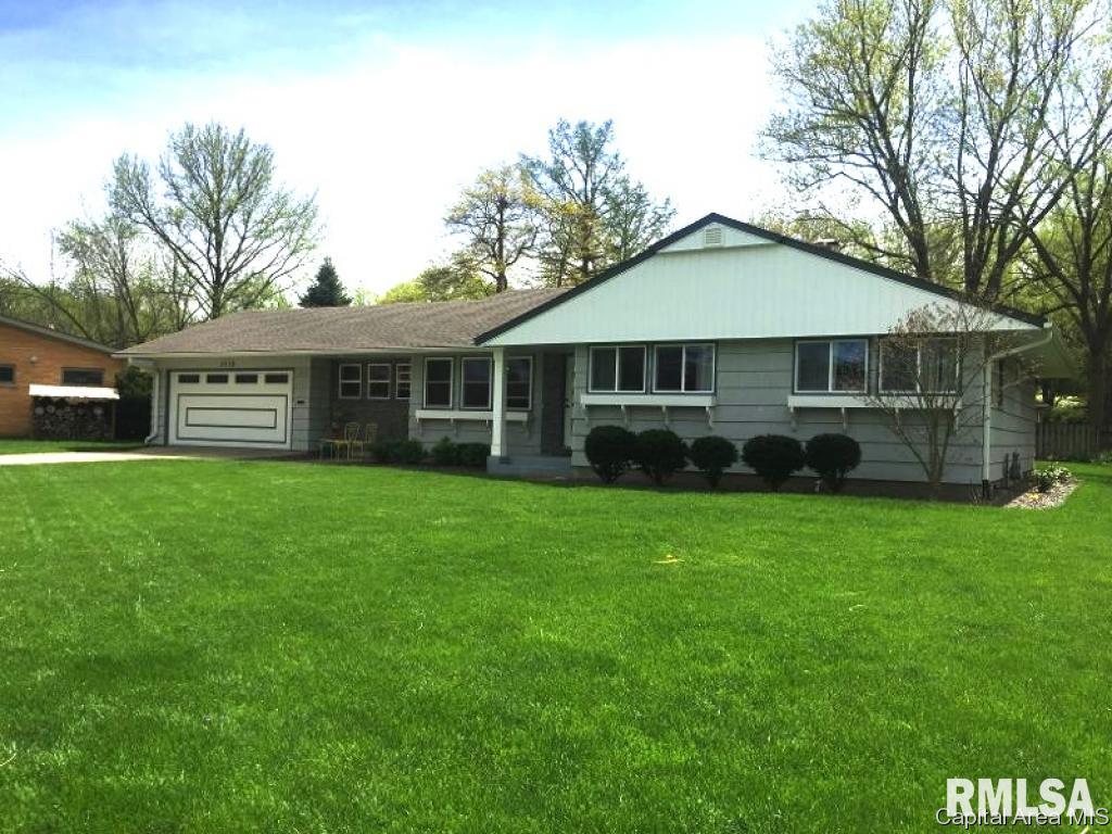 2118 Lindsay Road Springfield, IL 62704 - Photo 1 of 33