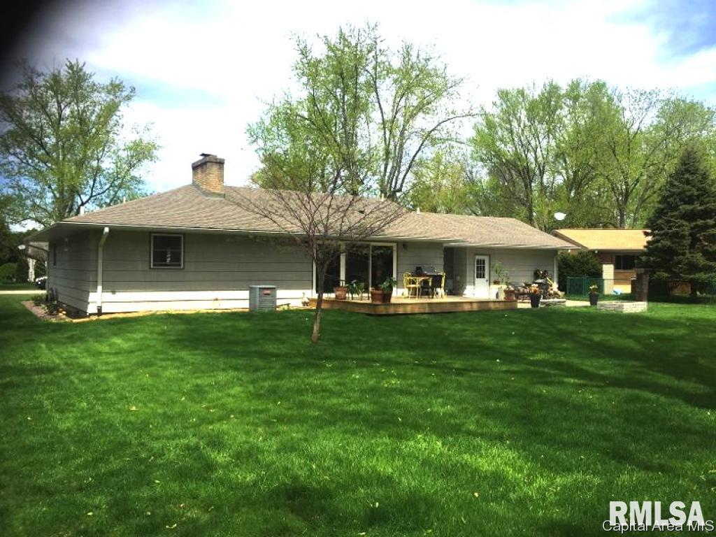 2118 Lindsay Road Springfield, IL 62704 - Photo 4 of 33
