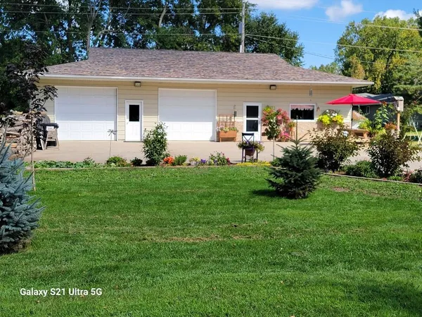 $234,900 | 235 North Street West, Eagle Bend, MN 56446