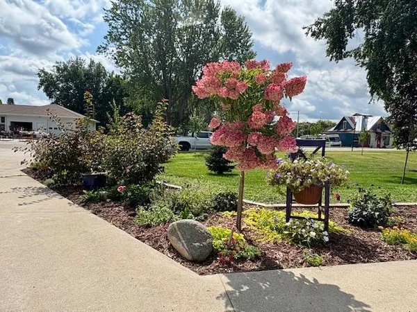 $234,900 | 235 North Street West, Eagle Bend, MN 56446