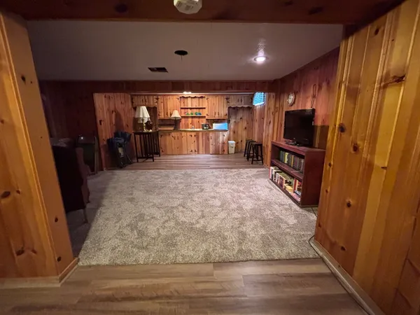 $198,500 | 1202 North 4th Street, Clinton, IA 52732