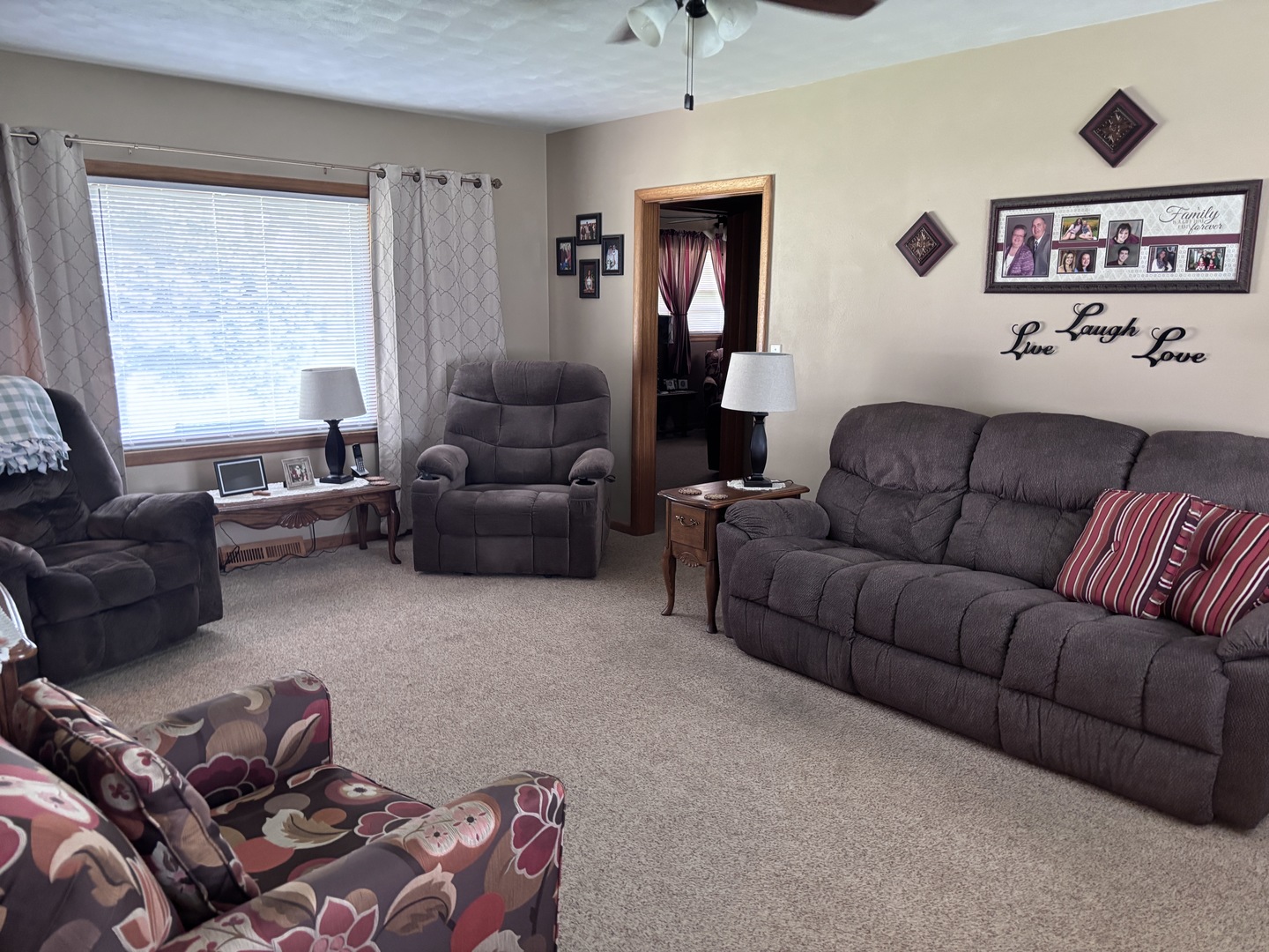 1202 North 4th Street Clinton, IA 52732 - Photo 3 of 22