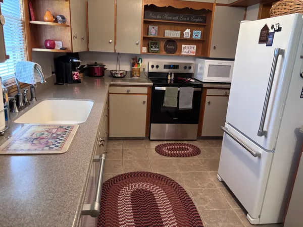$198,500 | 1202 North 4th Street, Clinton, IA 52732