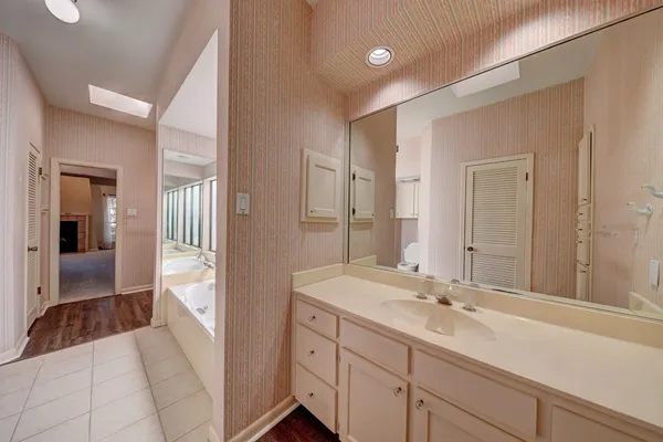 $389,900 | 2625 Calle Del Roble, Kerrville, TX 78028