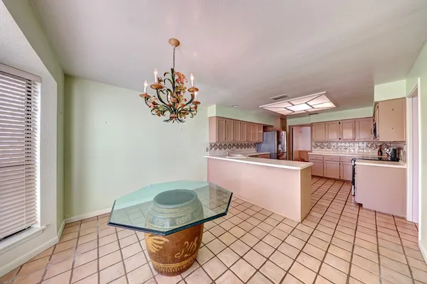 $389,900 | 2625 Calle Del Roble, Kerrville, TX 78028