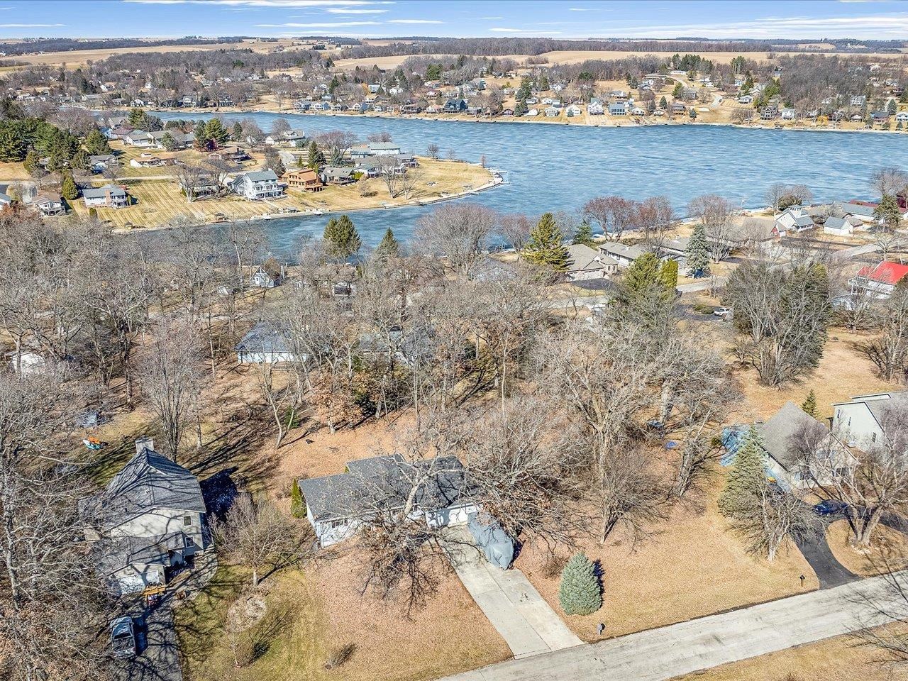 585 Knollwood Road Lake Summerset, IL 61019 - Photo 24 of 33