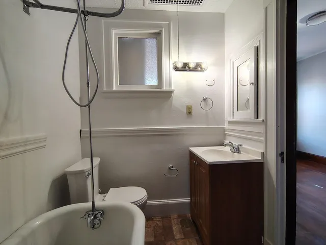 $1,750 | 1 Harbor Street, Unit 8, Salem, MA 01970