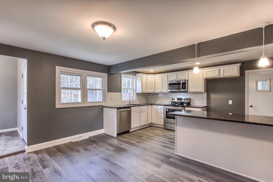 918 Paradise Road New Bloomfield, PA 17068 - Photo 9 of 45 Gallery Image 9