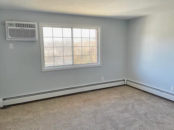 $2,000 | 1311 Hanover Street, Unit 25, Manchester, NH 03104