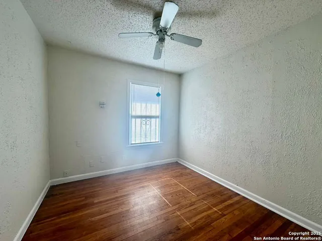 $1,500 | 470 East Palfrey Street, San Antonio, TX 78223