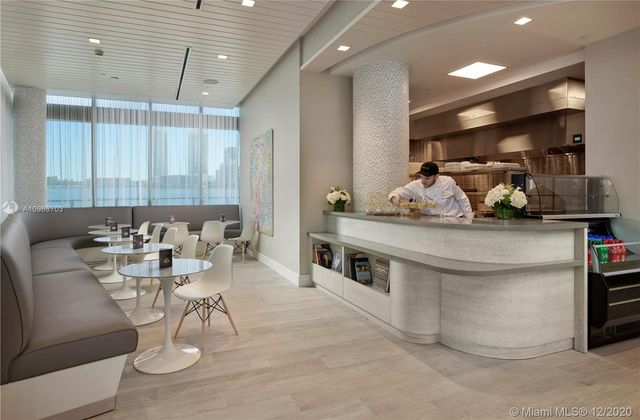 $3,400,000 | 5000 Island Estates Drive, Unit 708, Aventura, FL 33160