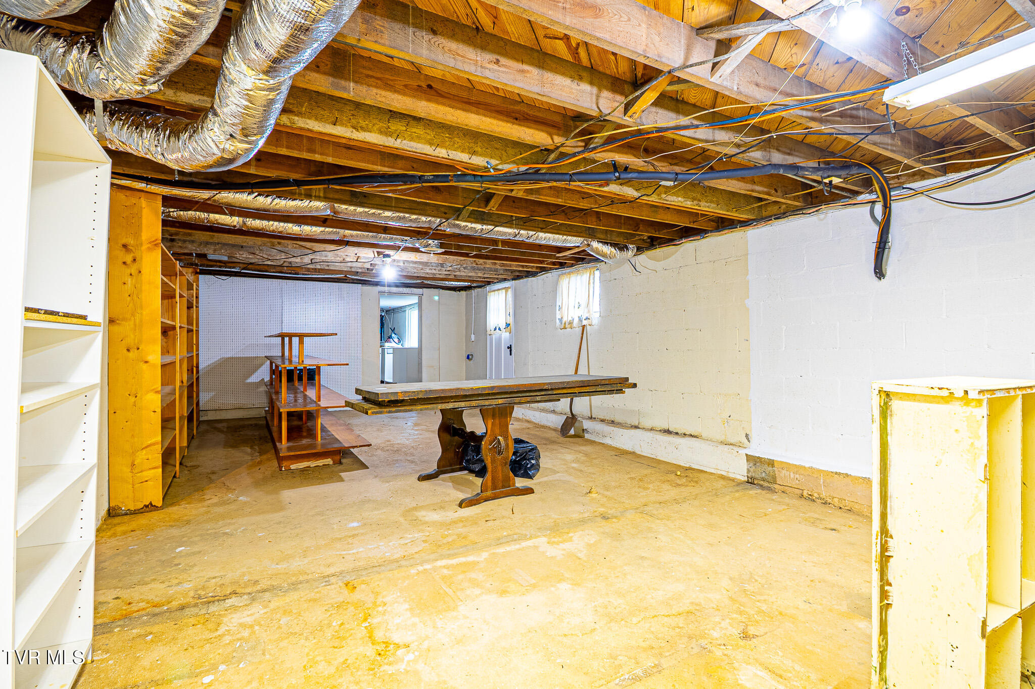 315 Walker Street Kingsport, TN 37665 - Photo 18 of 28 673A6121-HDR