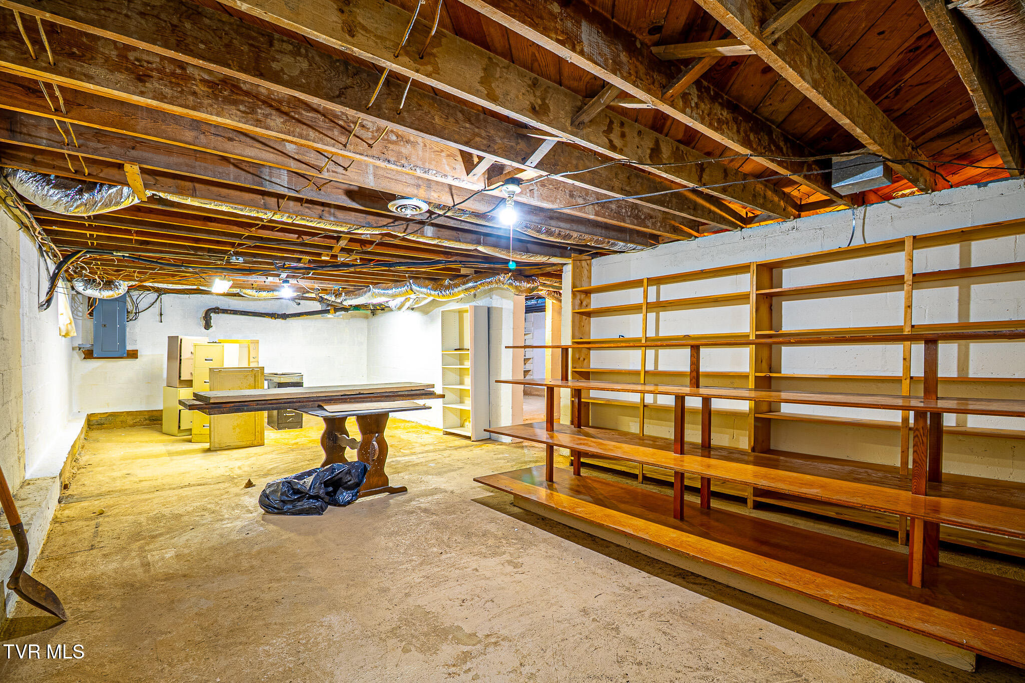 315 Walker Street Kingsport, TN 37665 - Photo 19 of 28 673A6126-HDR