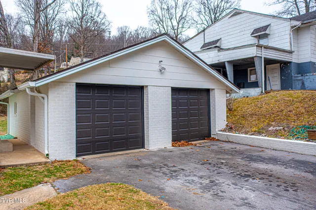 $299,000 | 315 Walker Street, Kingsport, TN 37665