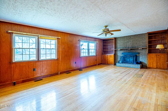 $299,000 | 315 Walker Street, Kingsport, TN 37665