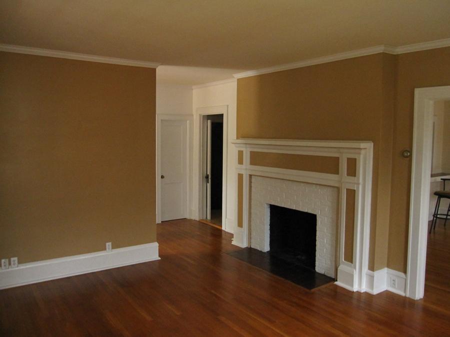 2007 Carter Road Southwest Roanoke, VA 24015 - Photo 5 of 10 Living /family Room