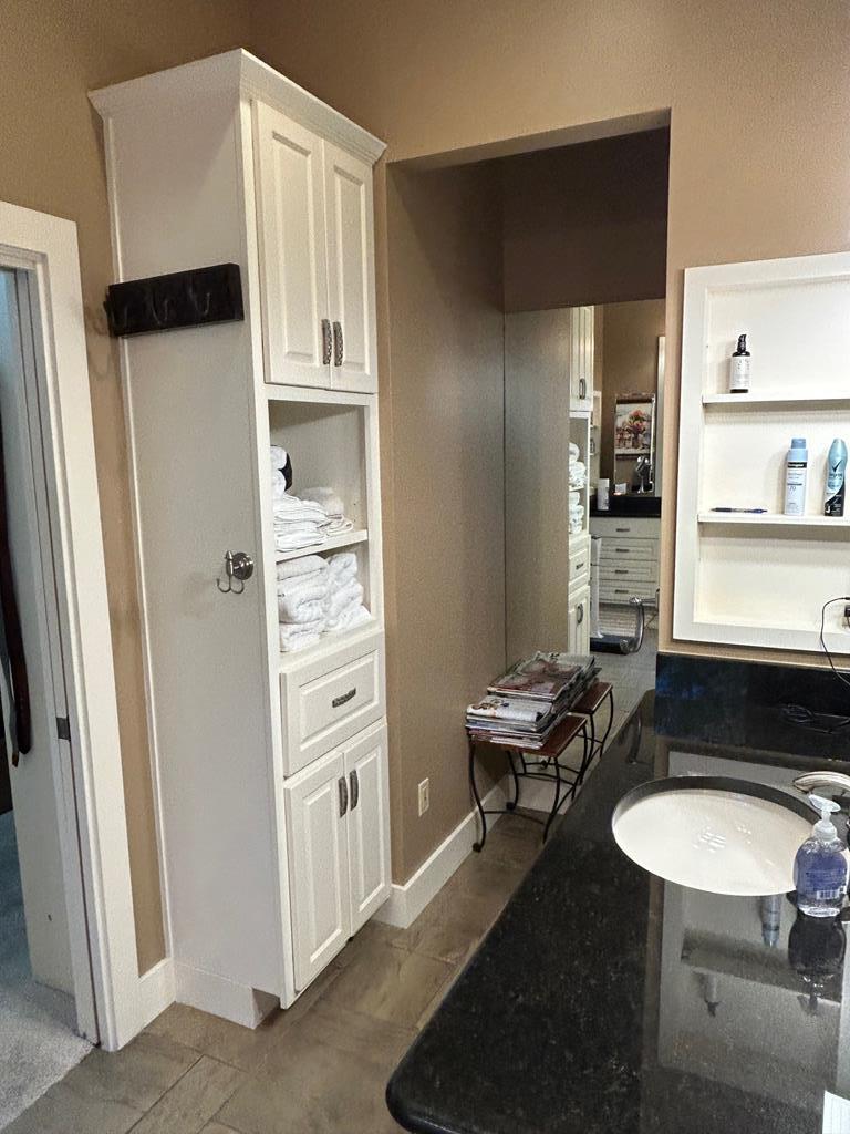 306 Charles Road Kerrville, TX 78028 - Photo 22 of 47