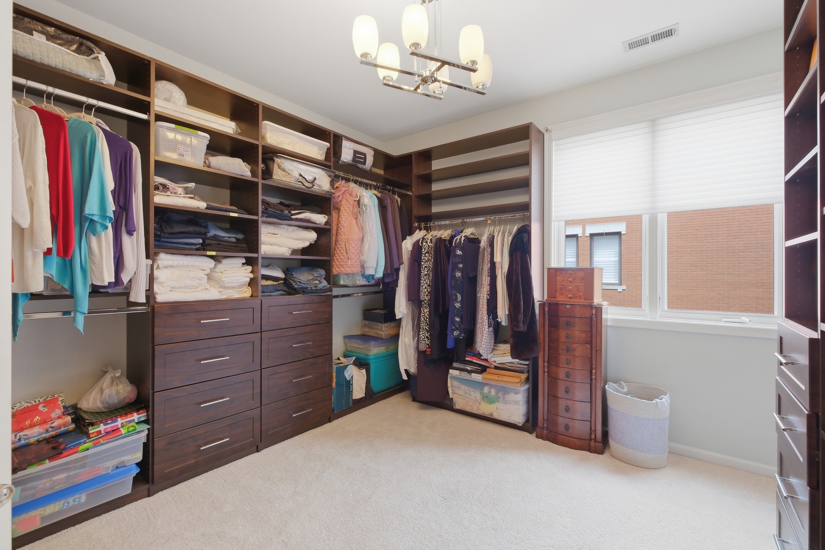 449 North Clinton Street Chicago, IL 60654 - Photo 14 of 26