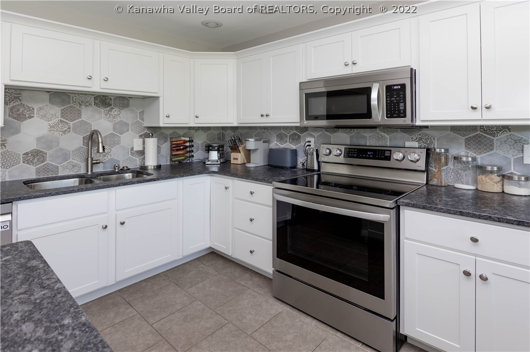 434 Strawberry Road St. Albans, WV 25177 - Photo 18 of 50 Gallery Image 18
