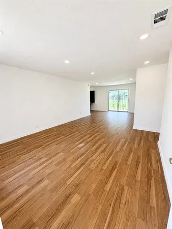 $2,100 | 4031 Tioga Street, Dallas, TX 75241