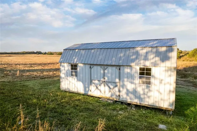 $802,656 | 112 Hill Ranch Road, Celeste, TX 75423