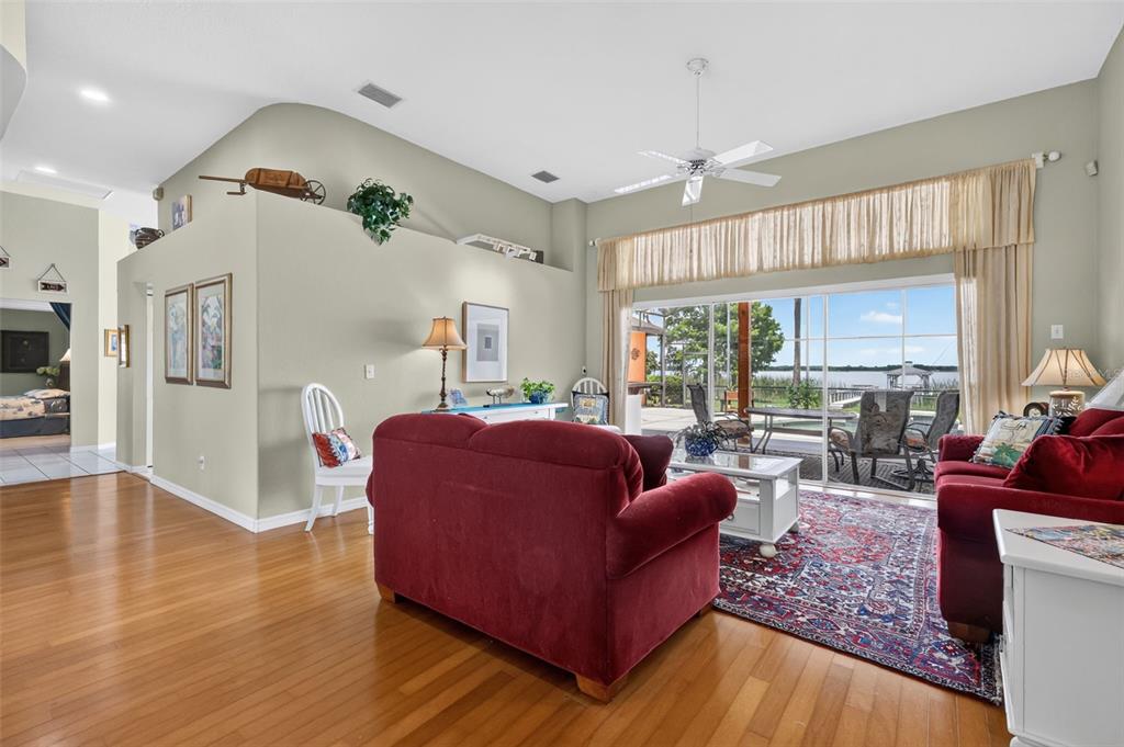 29742 Squirrel Point Road Tavares, FL 32778 - Photo 6 of 58