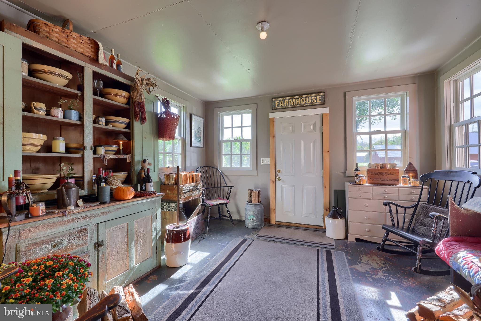 97 Zartman Mill Road Lititz, PA 17543 - Photo 3 of 57 Entryway